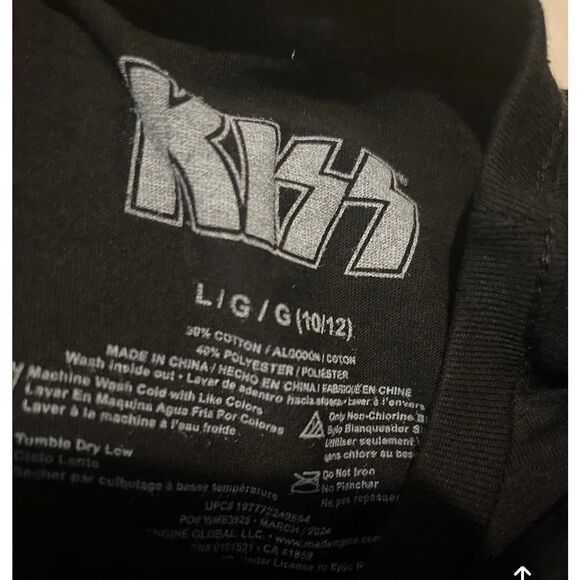 NWT KISS t shirt boys Sz large 10/12 1521 - Picture 3 of 3